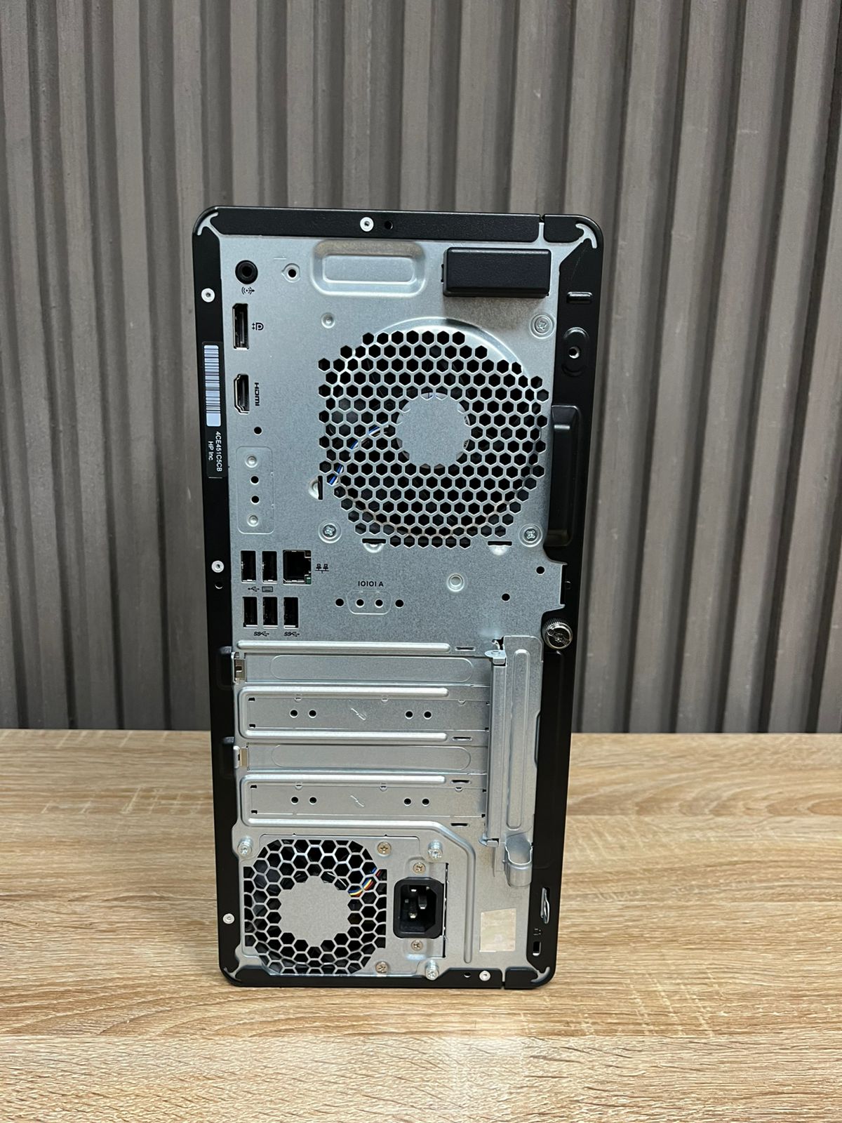 HP Pro Tower 400 G9