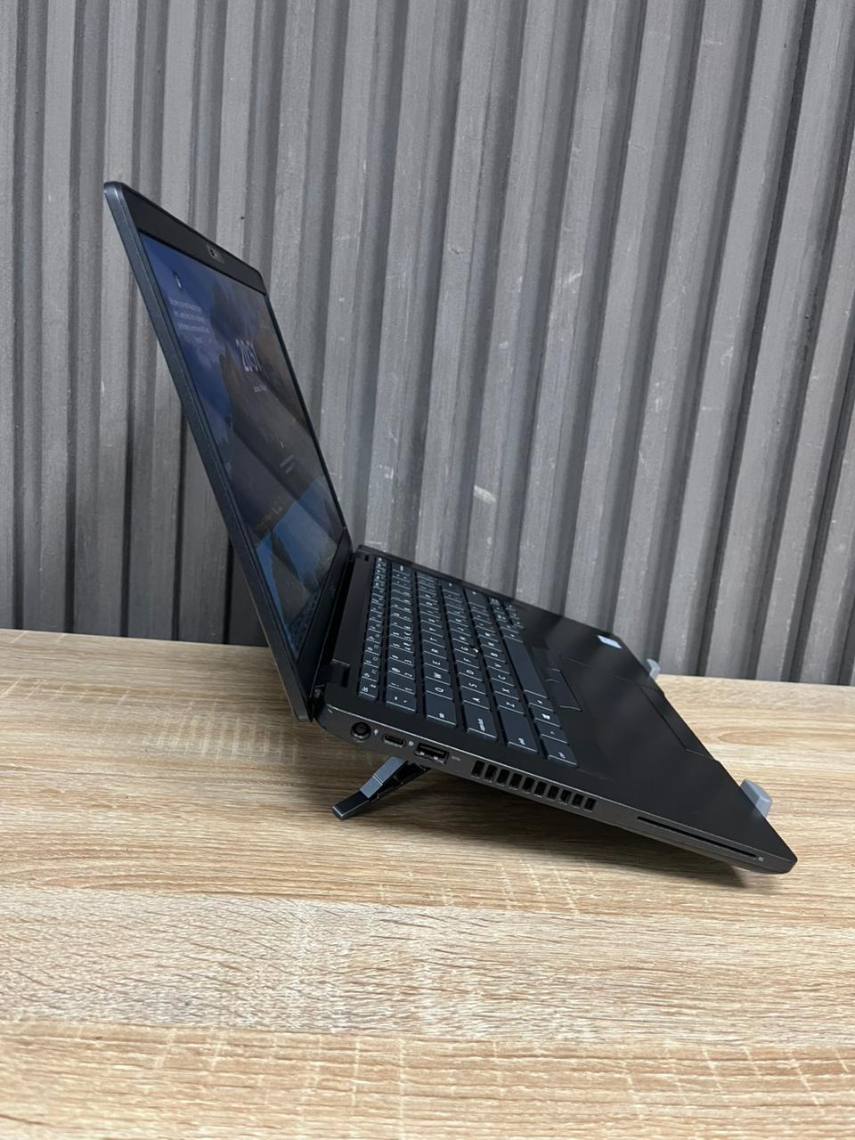 Dell Latitude 5400 Core i5 8th Gen