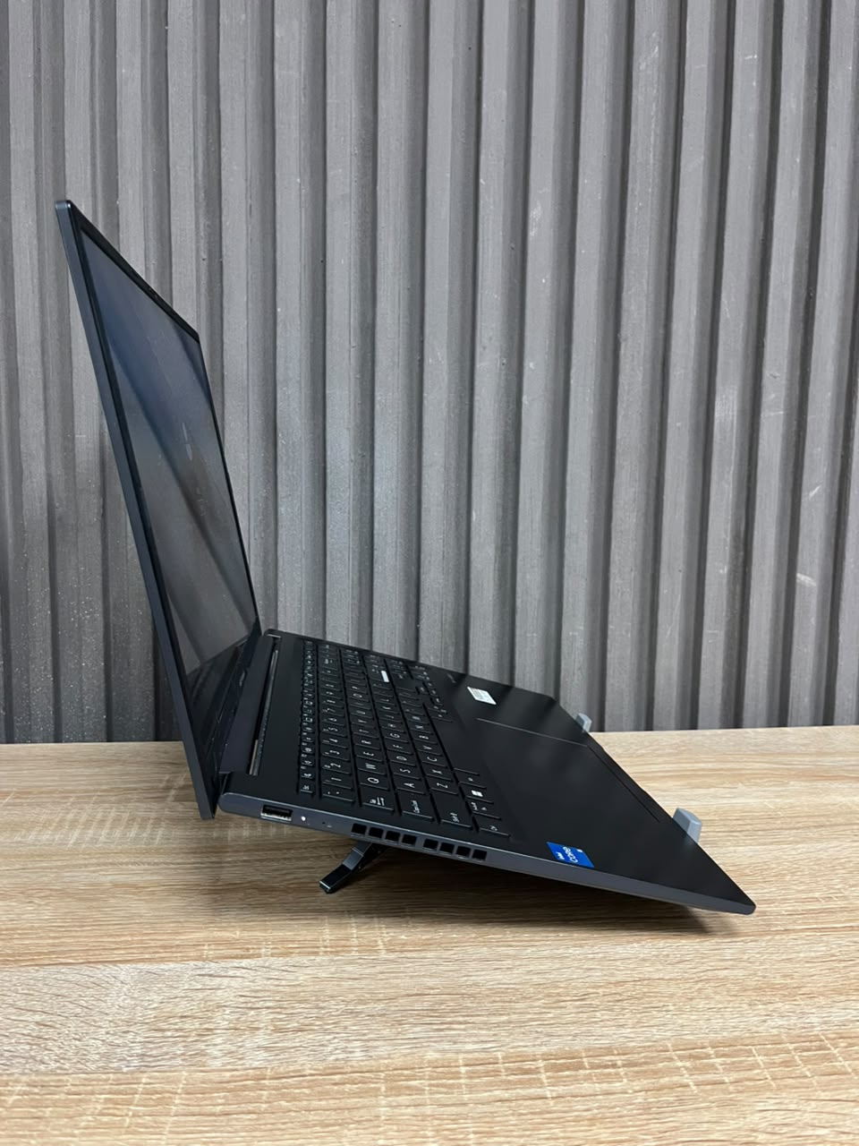 Asus VivoBook 16 Core i5 13th Gen