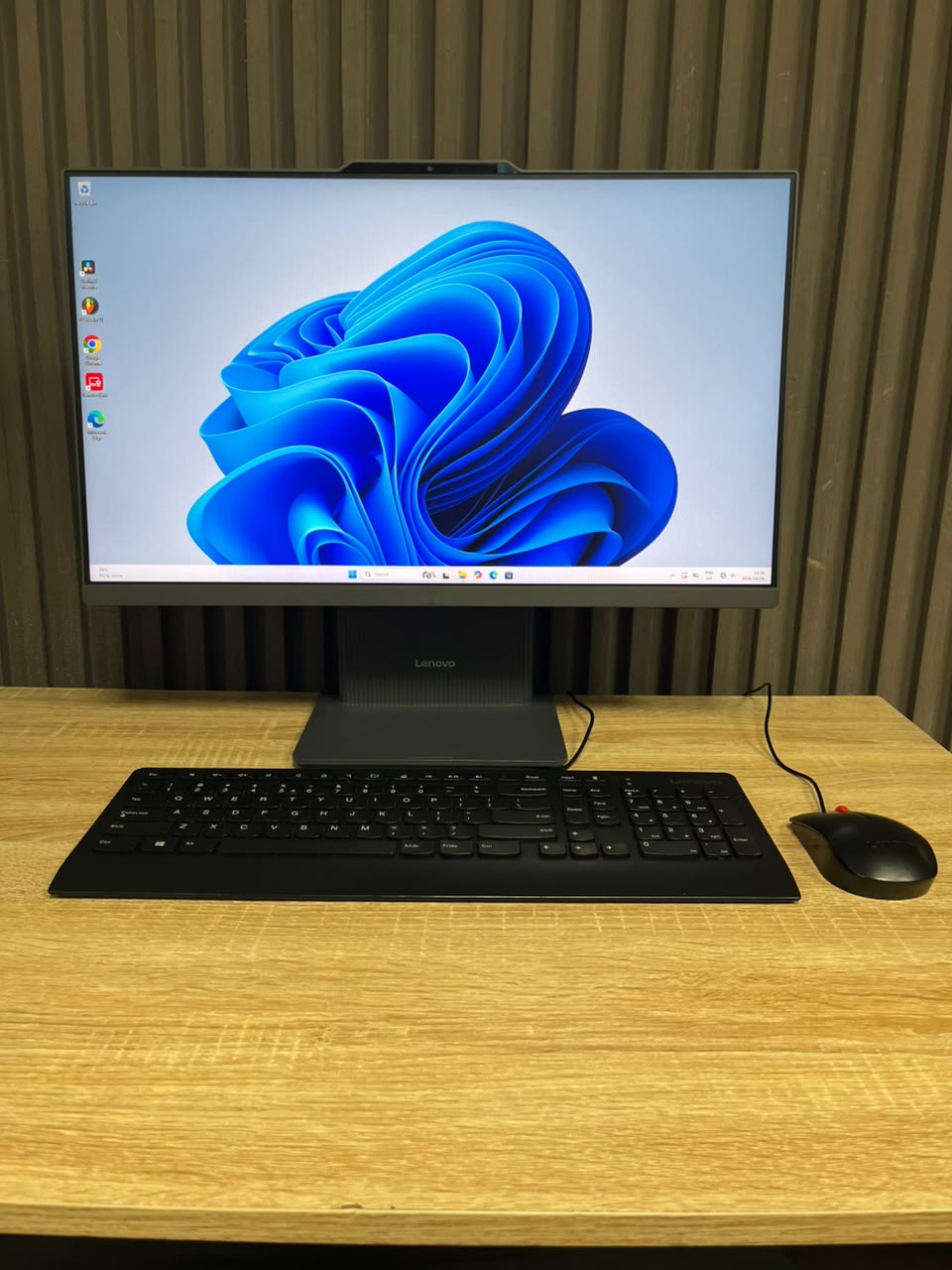 Lenovo IdeaCenter AIO 24IRH9 Core i5 13th Gen