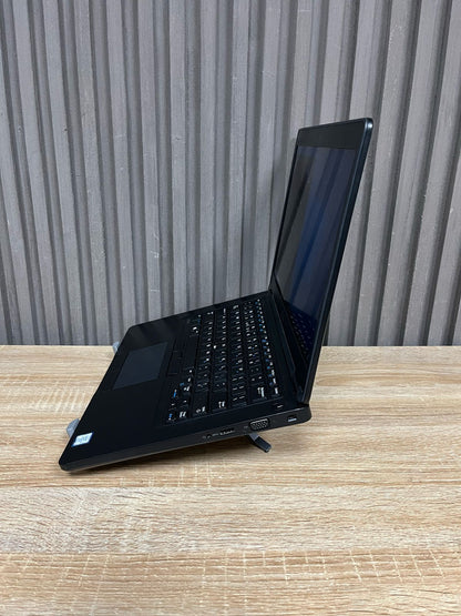 Dell Latitude 5530 Core i7 vPro 12th Gen