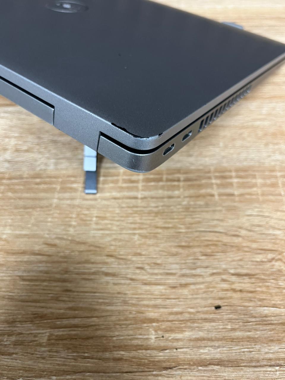 Dell Latitude 5430 Core i7 vPro 12th Gen