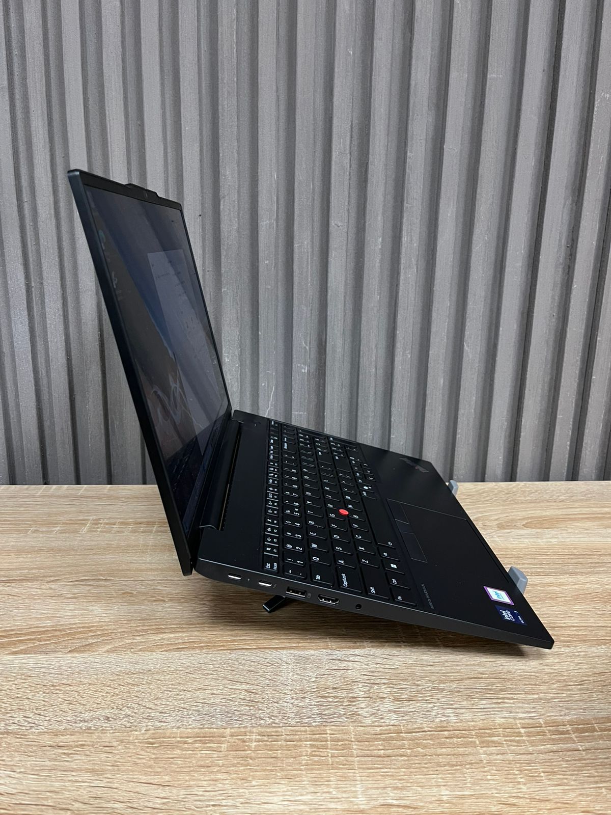 Lenovo ThinkPad E16 Intel Core Ultra 7