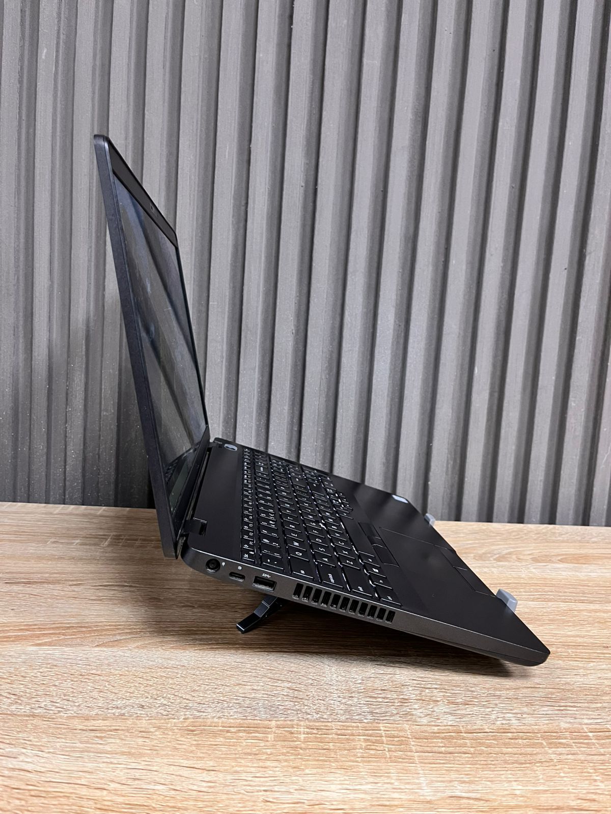Dell Latitude 5500 Core i5 vPro 8th Gen