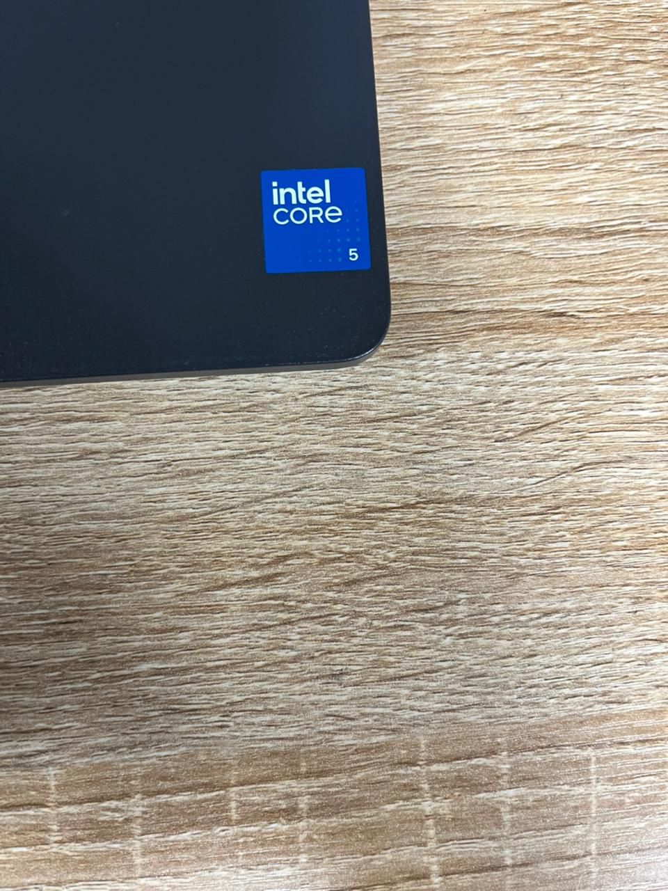 Dell Pro 16 PC16250 Intel Core 5 120u