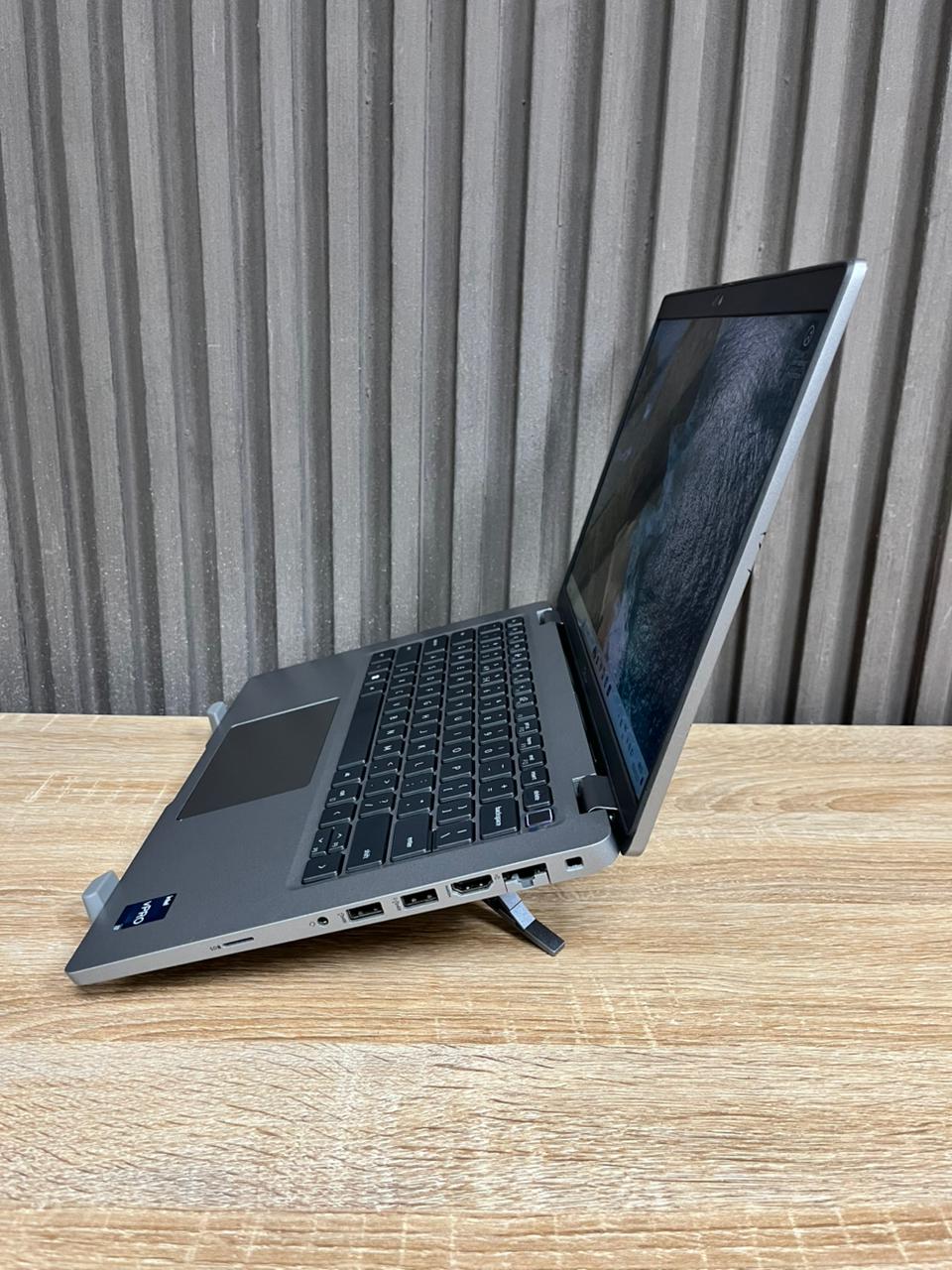 Dell Latitude 5430 Core i7 vPro 12th Gen