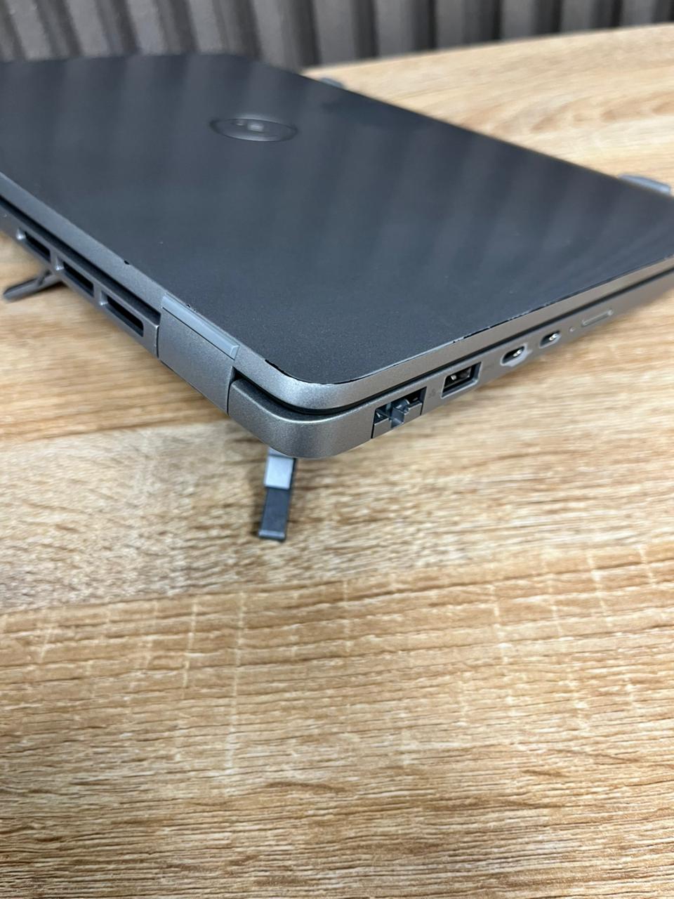 Dell Latitude 5440 Core i7 vPro 13th Gen