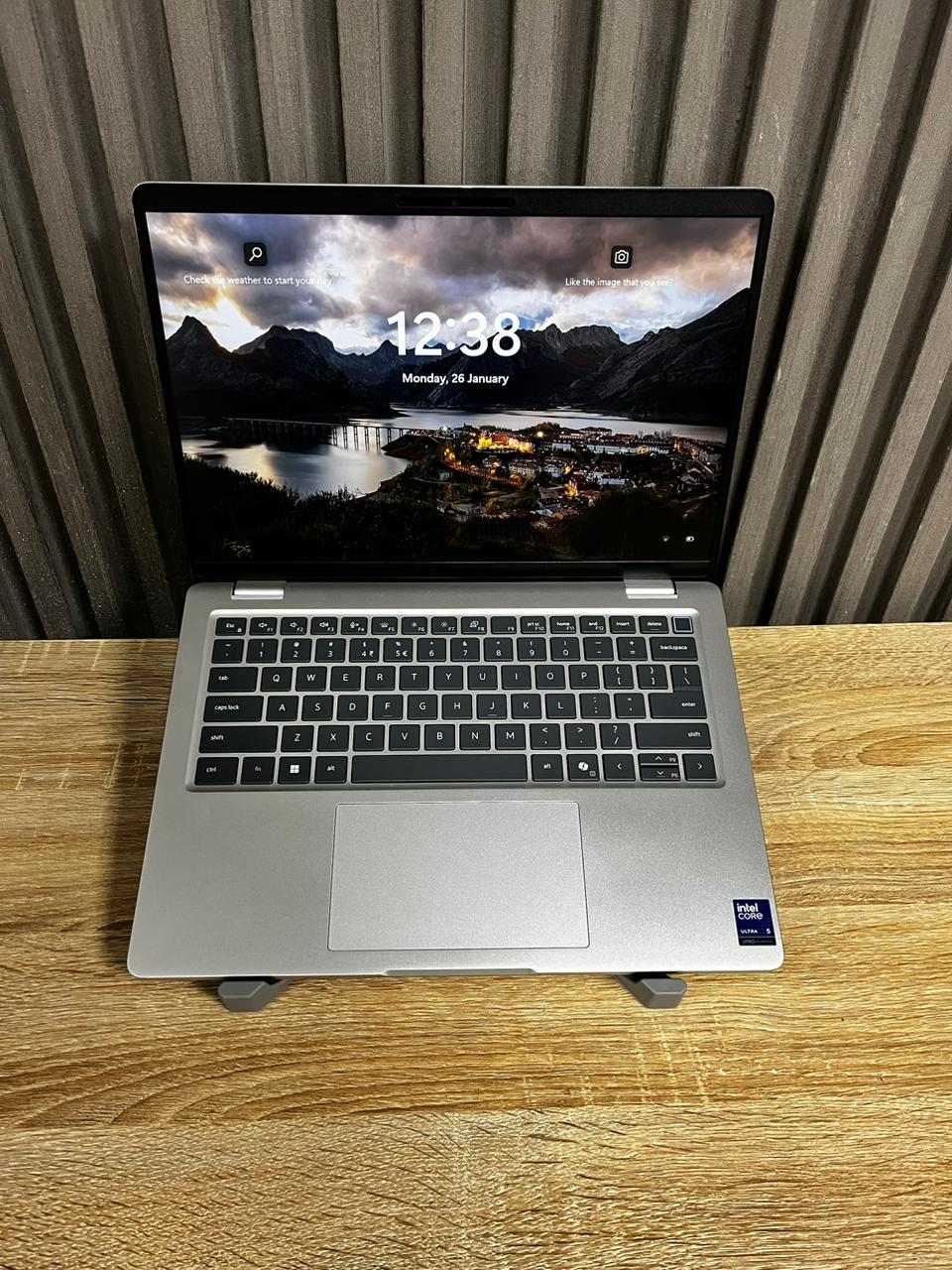 Dell Pro 14 Plus Intel Core Ultra 5 235U