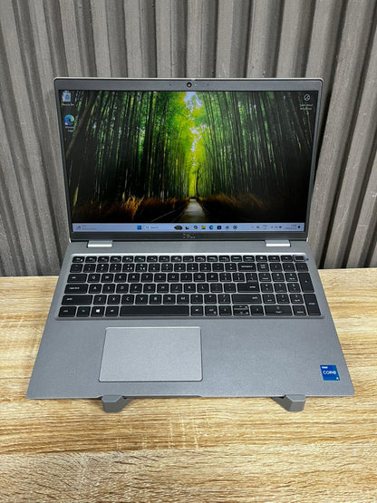 Dell Latitude 5520 Core i5 11th Gen