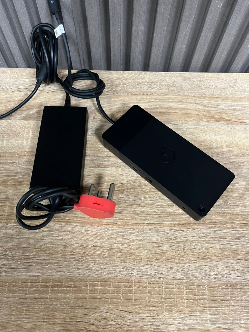 Dell WD19 180W Docking Station