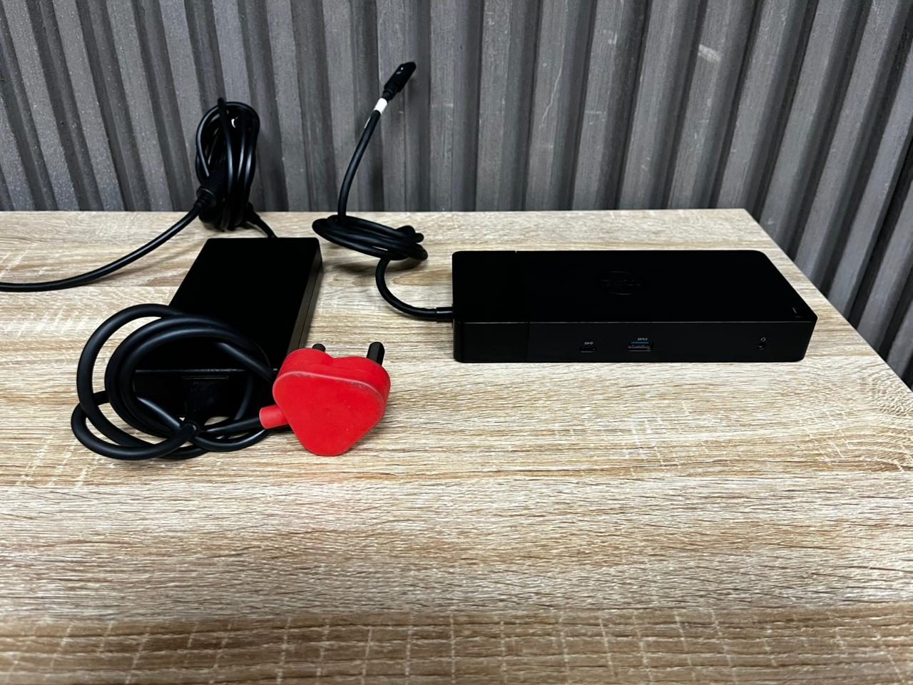Dell WD19 180W Docking Station