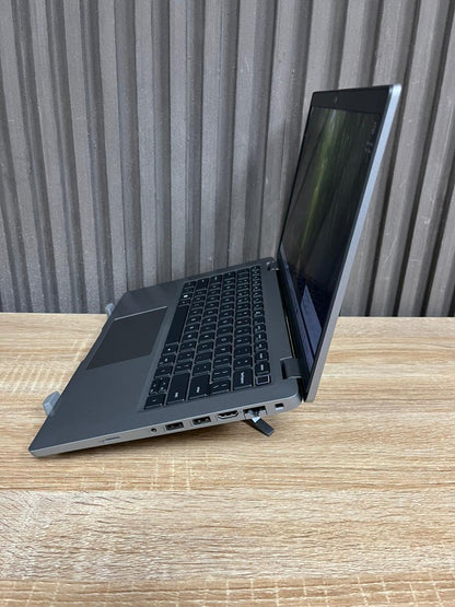 Dell Latitude 5430  Intel Core i7 vPro 12th Gen