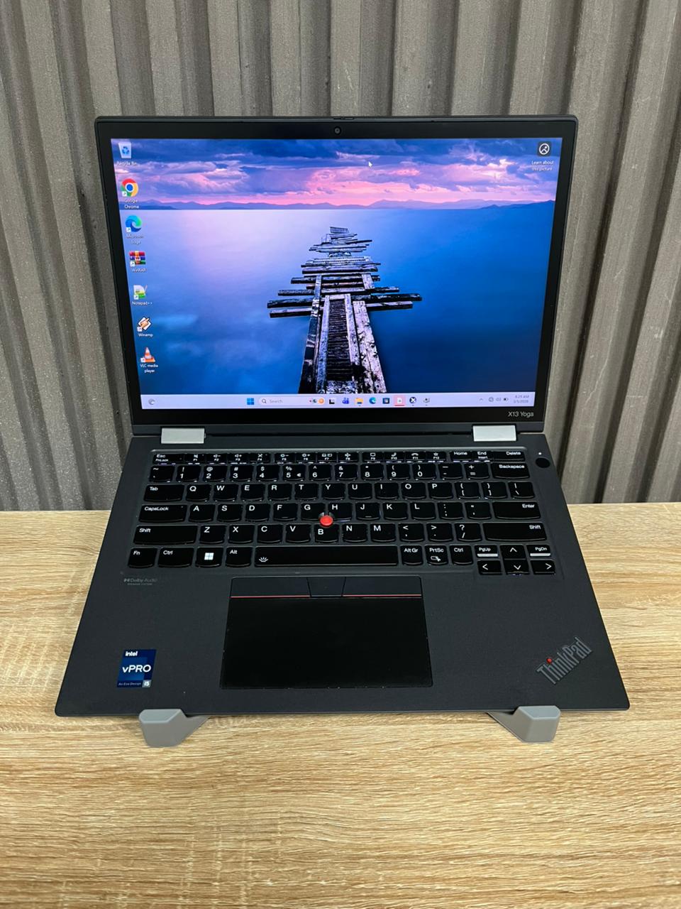 Lenovo Thinkpad X13 Yoga Gen 3  Intel Core i5 vPro 12th Gen