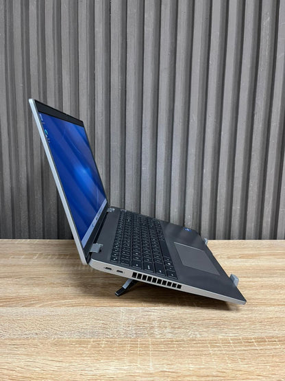 Dell Latitude 5520   Intel Core i7 11th Gen