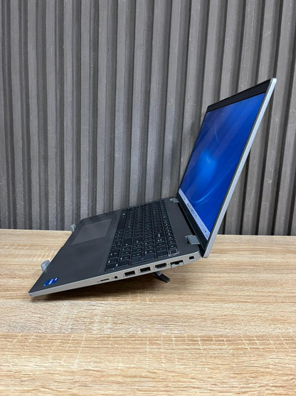 Dell Latitude 5520   Intel Core i7 11th Gen