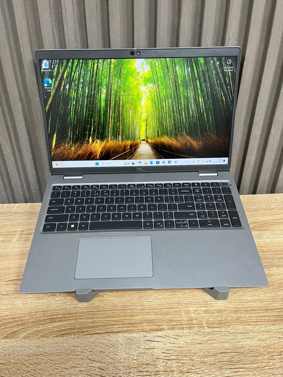 Dell Latitude 5520  Intel Core i5 11th Gen