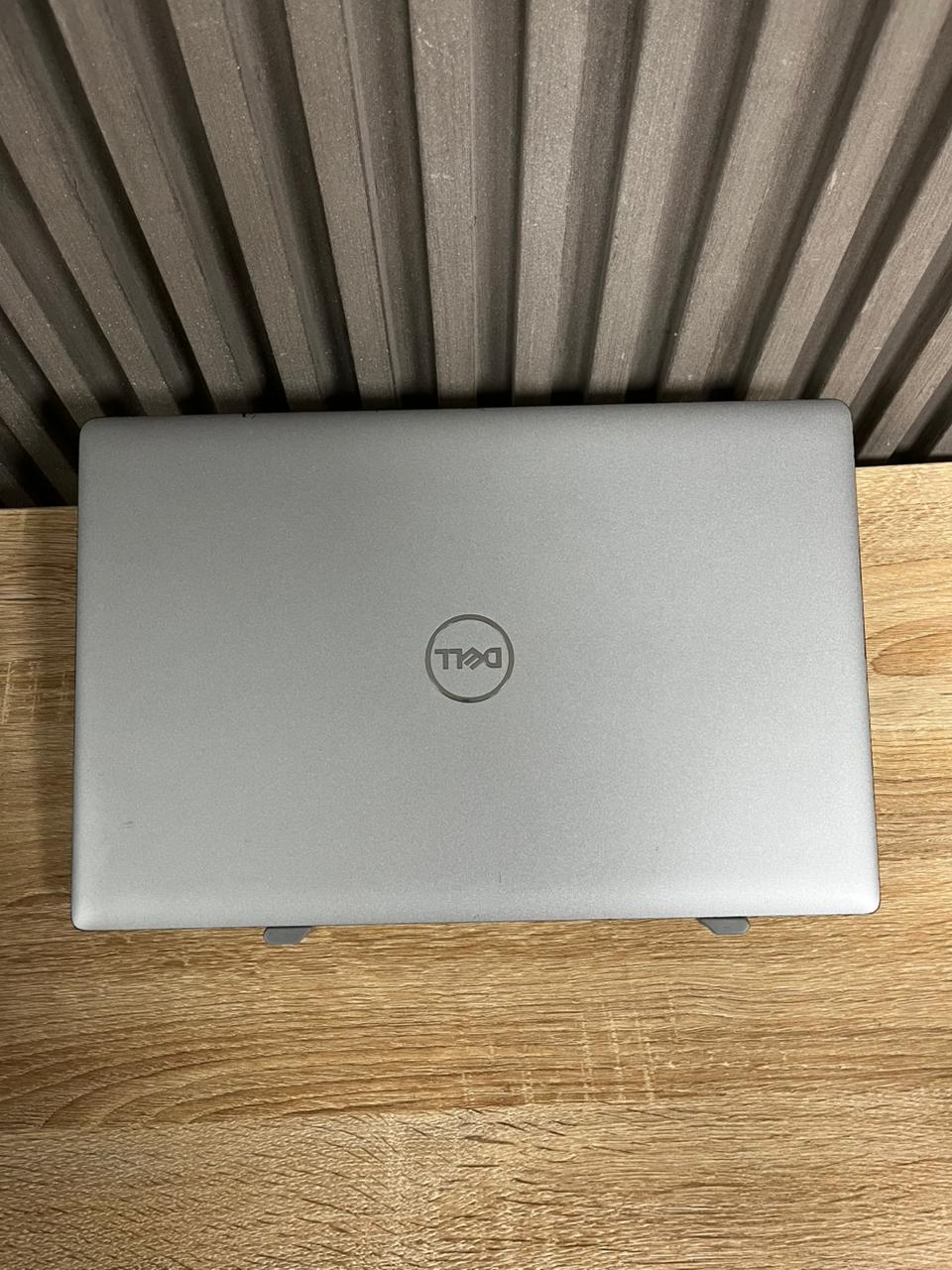 Dell Latitude 5520  Intel Core i5 11th Gen