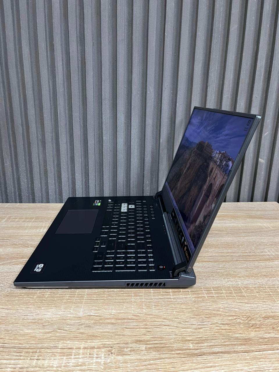 ASUS ROG Strix G17 G713IE Gaming Laptop
