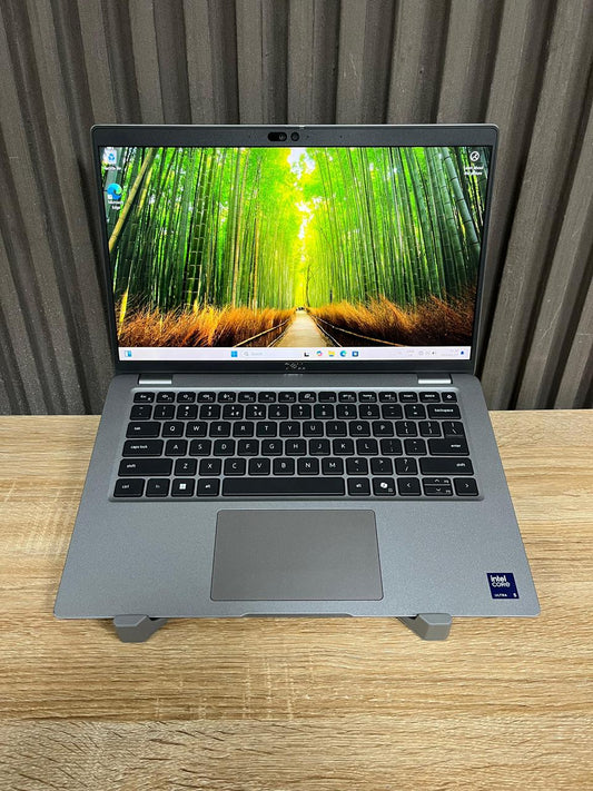 Dell Latitude 5450   Intel Core Ultra 5 vPro 135U