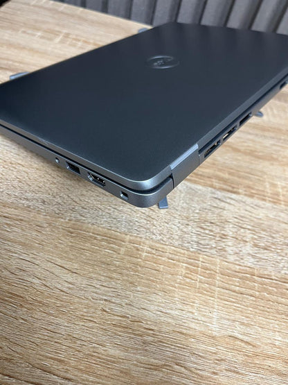 Dell Latitude 5450   Intel Core Ultra 5 vPro 135U