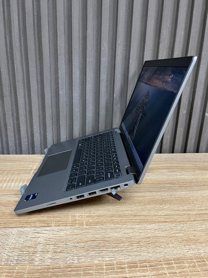 Dell Latitude 5430  Intel Core i7 vPro 12th Gen