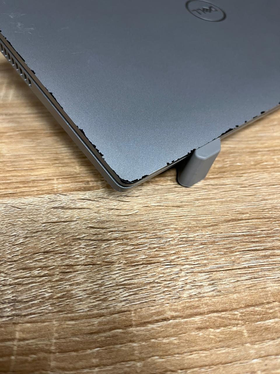 Dell Latitude 5430  Intel Core i7 vPro 12th Gen