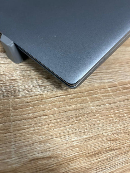 Dell Latitude 5520   Intel Core i7 11th Gen