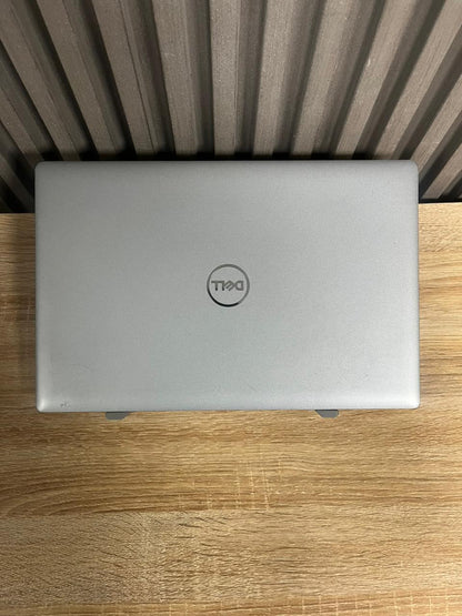 Dell Latitude 5520   Intel Core i7 11th Gen