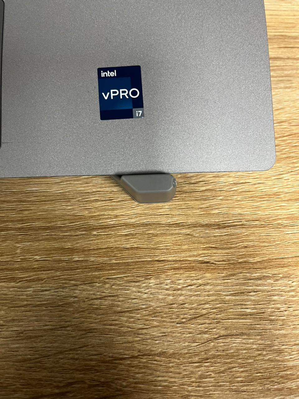 Dell Latitude 5430  Intel Core i7 vPro 12th Gen (1265U)