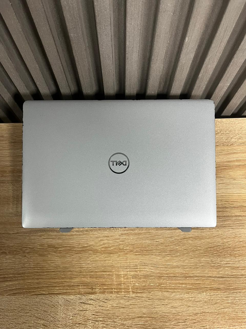 Dell Latitude 5430  Intel Core i7 vPro 12th Gen (1265U)