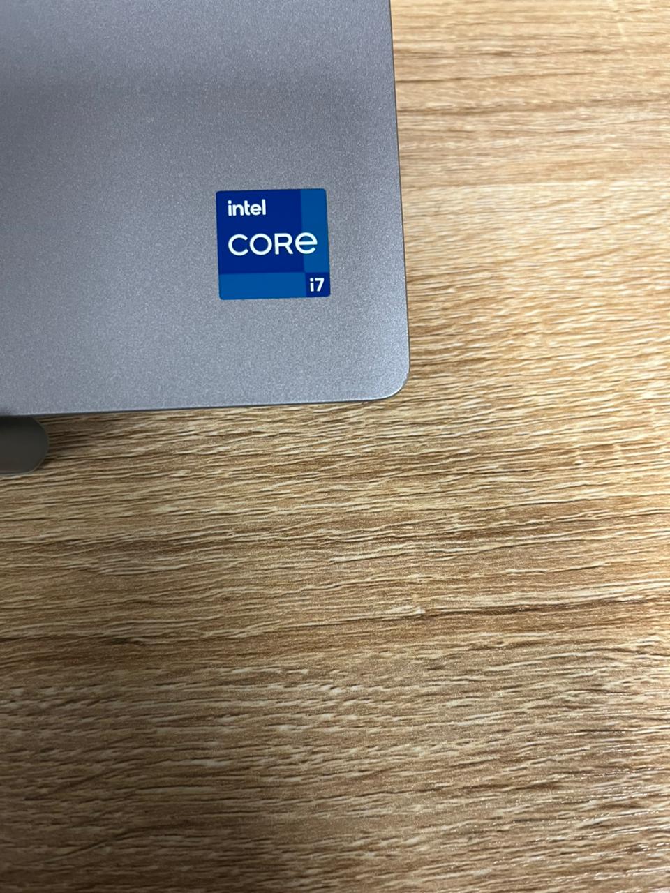 Dell Latitude 5520   Intel Core i7 11th Gen