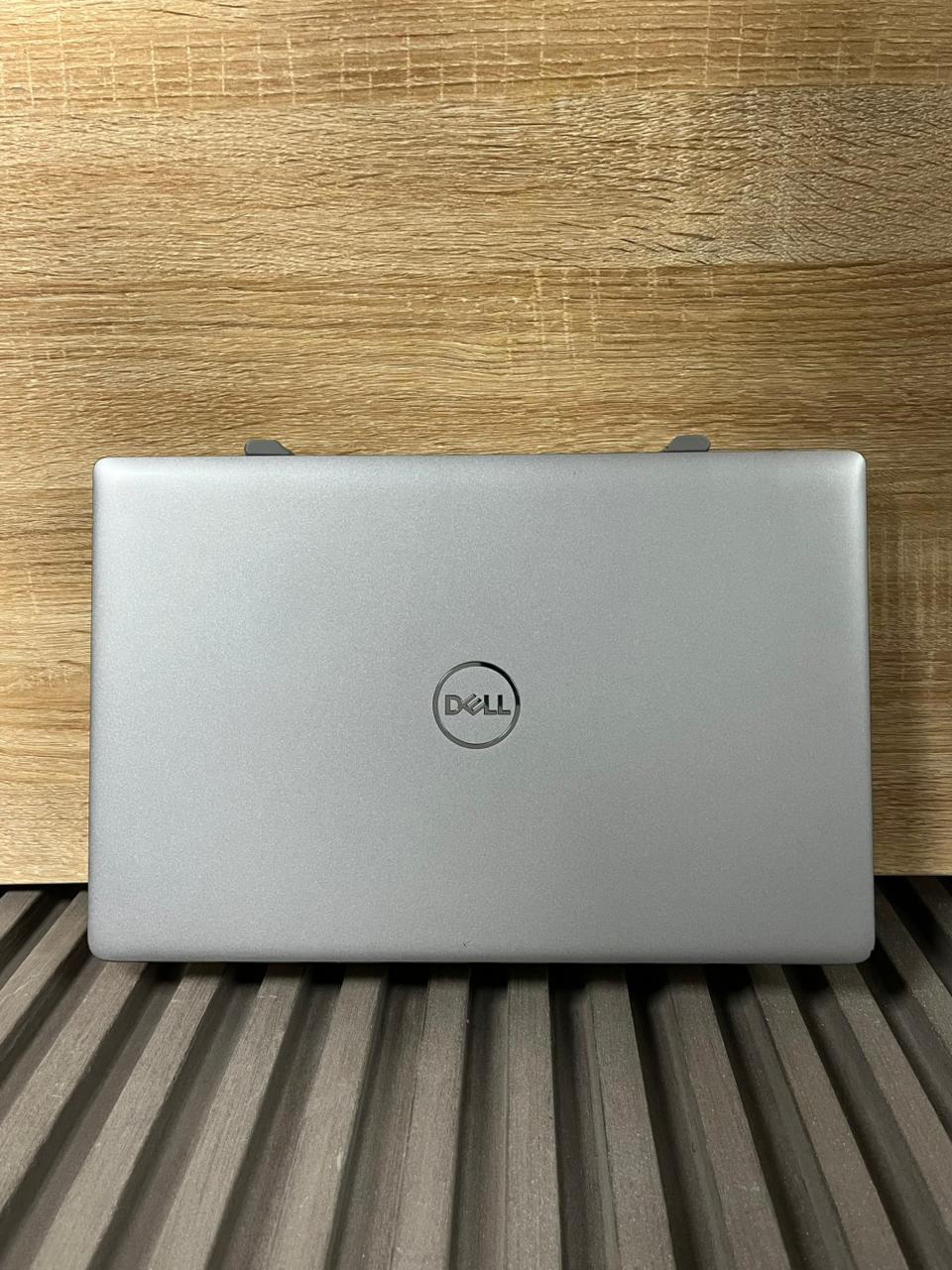 Dell Latitude 5550   Intel Core Ultra 7 155U
