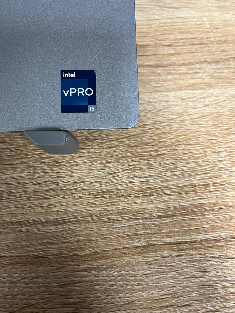Dell Latitude 5340   Intel Core i5 vPro 13th Gen
