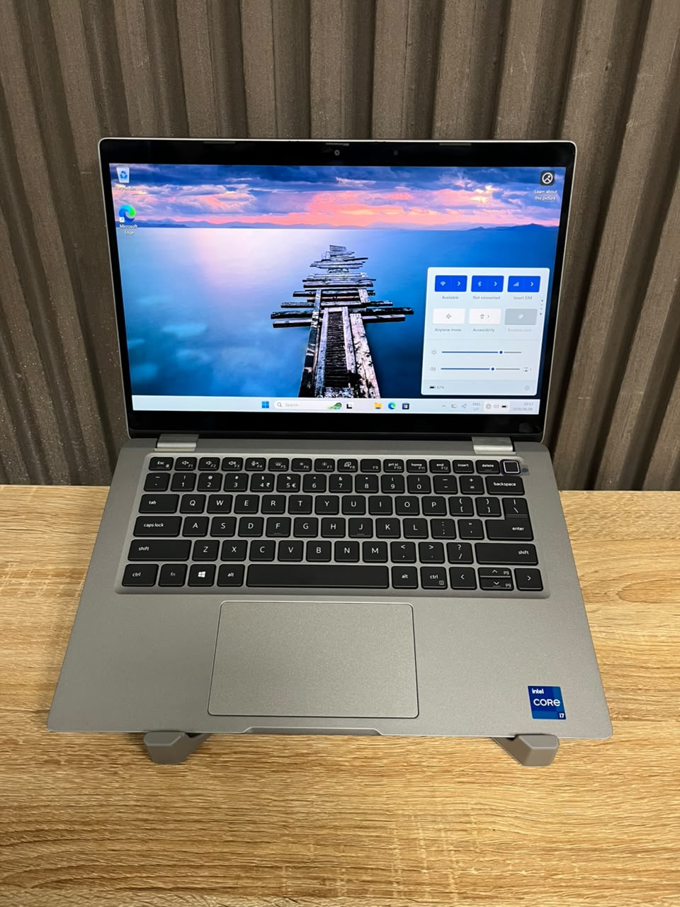 Dell Latitude 5320 2-in-1 Core i7 11th Gen (Touch Screen)