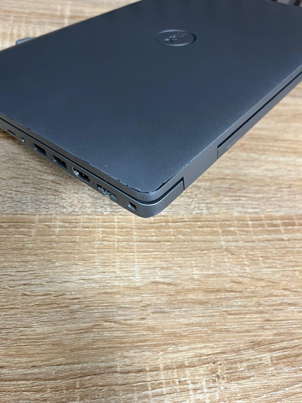 Dell Latitude 5520 Core i5 vPro 11th Gen Laptop