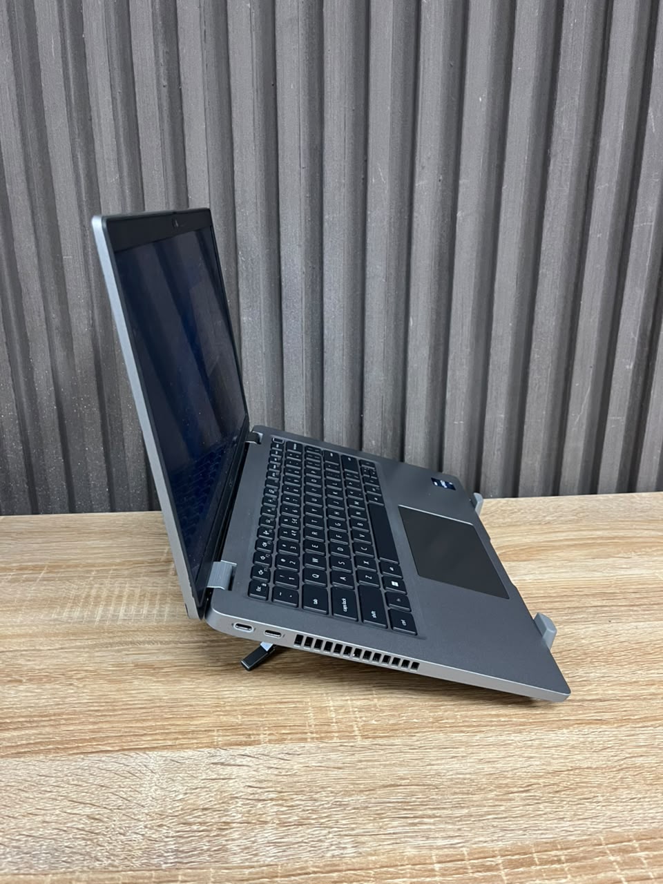 Dell Latitude 5430   Intel Core i5 vPro 12th Gen