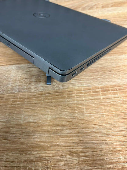 Dell Latitude 5430   Intel Core i5 vPro 12th Gen