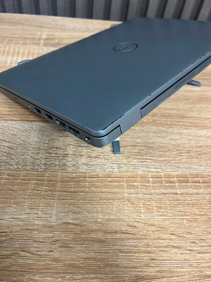 Dell Latitude 5430   Intel Core i5 vPro 12th Gen