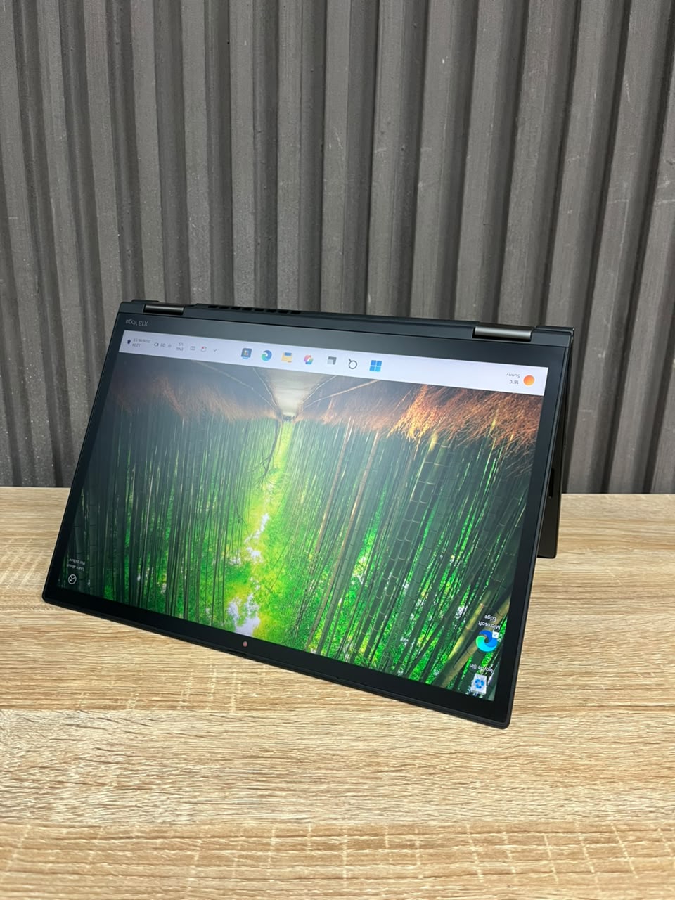 Lenovo Thinkpad X13 Yoga Gen 2  Intel Core i5 11th Gen