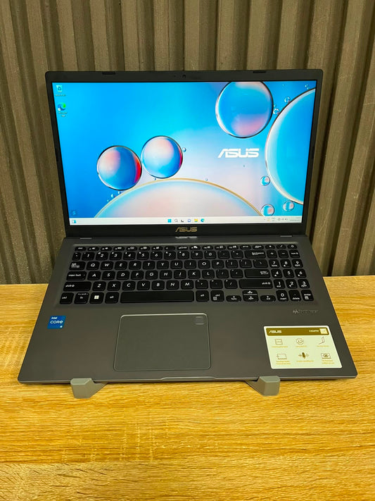 Asus. VivoBook X515EA Core i5 11th Gen