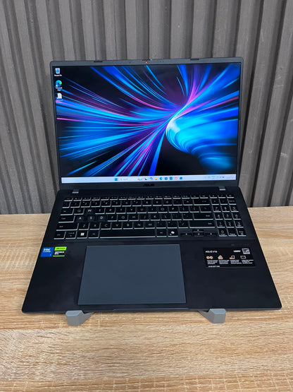 Asus V16 Gaming Intel Core 7 240H  Intel Core 7 240H