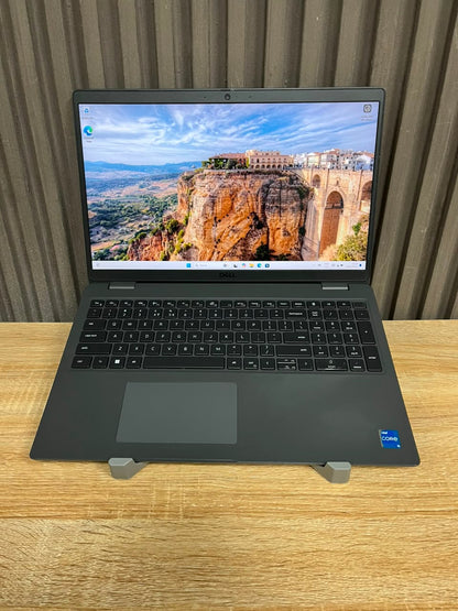 Dell Latitude 3540 Core i5 13th Gen