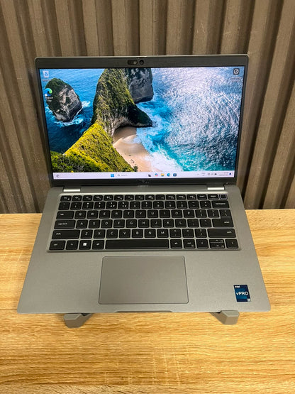 Dell Latitude 5440   Core i7 vPro 13th Gen