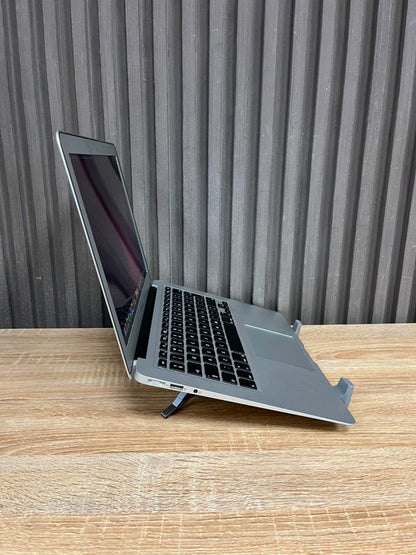 MacBook Air 2017 13.3-inch   Intel Core i5