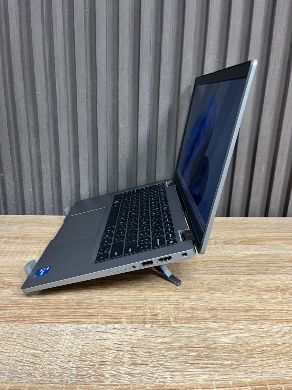 Dell Latitude 5320 Intel Core i5 vPro 11th Gen