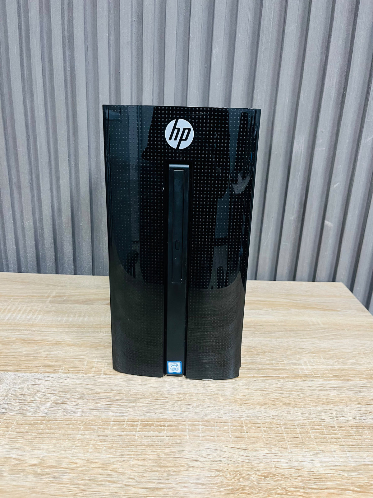 HP 460-p205ni  Intel Core i5 7th Gen