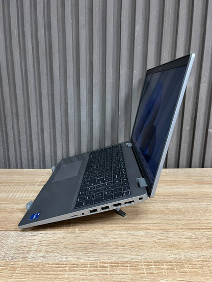 Dell Latitude 5520 Core i7 11th Gen