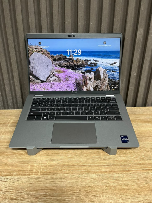 Dell Latitude 5440   Core i7 vPro 13th Gen