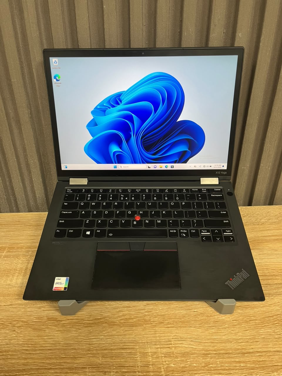 Lenovo Thinkpad X13 Yoga Gen 2  Intel Core i5 11th Gen