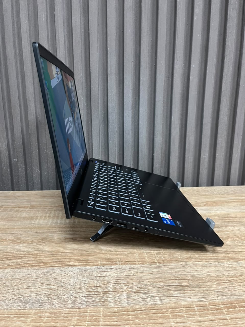 MSI Modern 14 Core i5 12th Gen